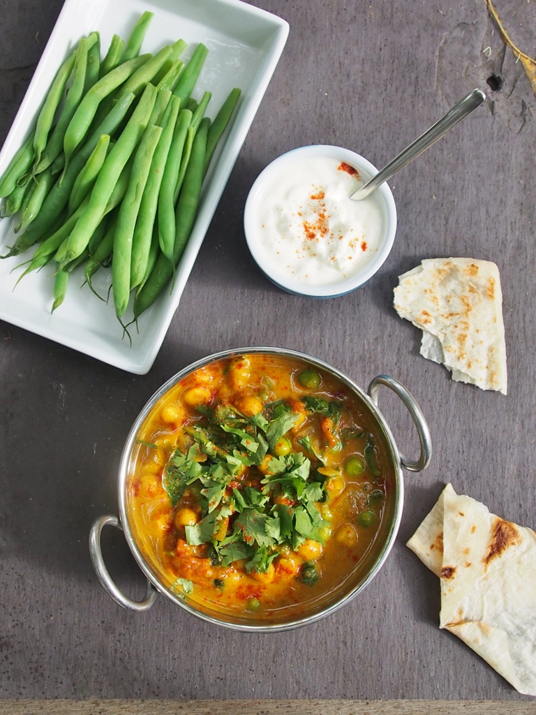 quick chickpea and coconut curry