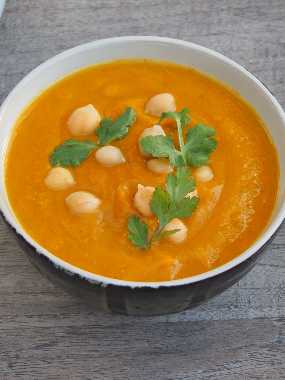 moroccan pumpkin and chickpea soup