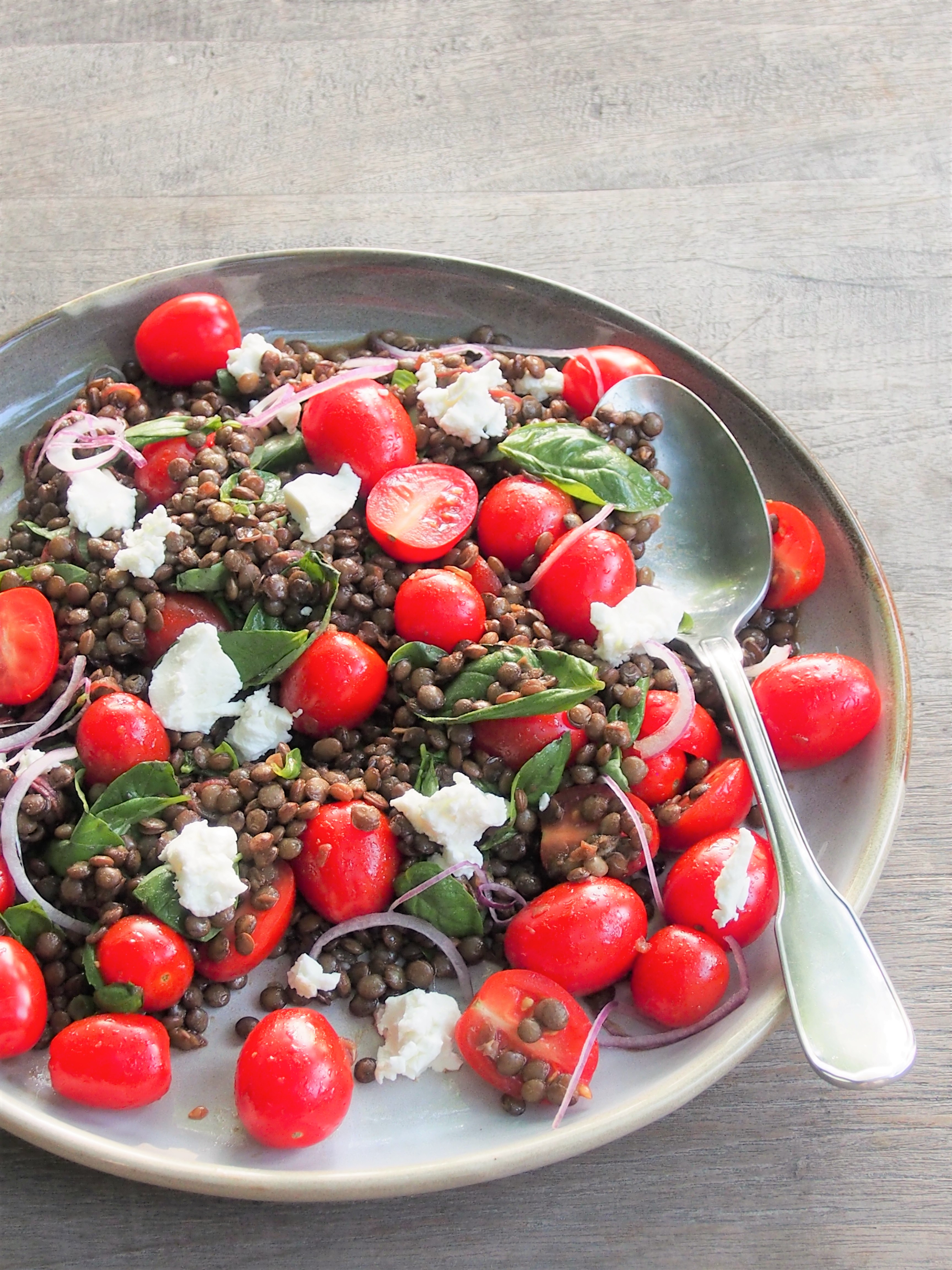 lentil tomato and goats cheese salad